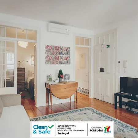 Casa Dos Azulejos - Lapa בית נופש ליסבון